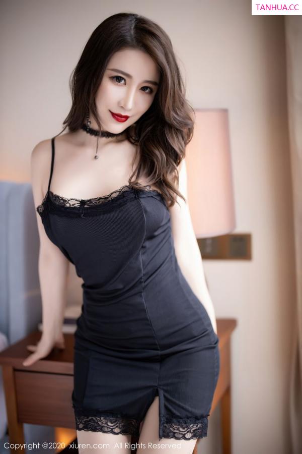 谢芷馨  [XiuRen]高清写真图 2020.09.29 No.2620 绯月樱-Cherry第16张图片